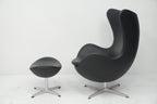 Fritz Hansen Egg Chair & Ottoman von Arne Jacobsen