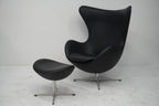 Fritz Hansen Egg Chair & Ottoman von Arne Jacobsen