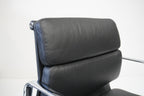 Vitra - Soft Pad Chair EA208 - Leder nero