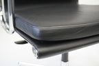 Vitra - Soft Pad Chair EA208 - Leder nero